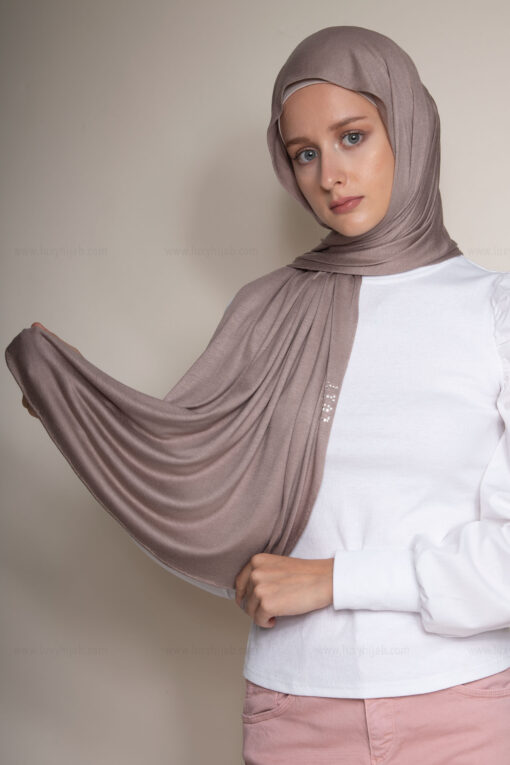scarf in camel color