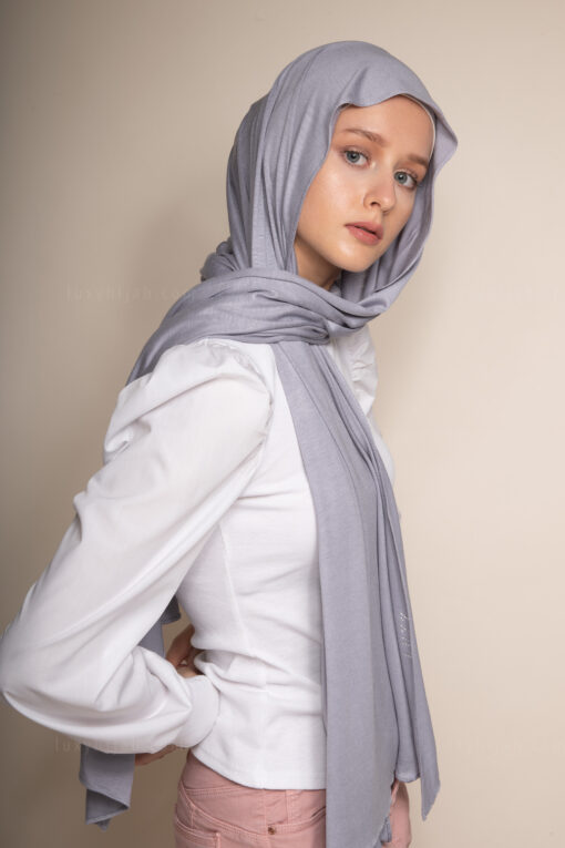 hijab uae